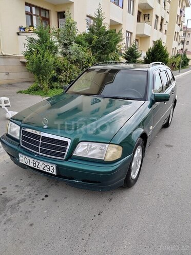 Mercedes C 180 2000, 356,500 km - 1.8 l - Kürdəmir