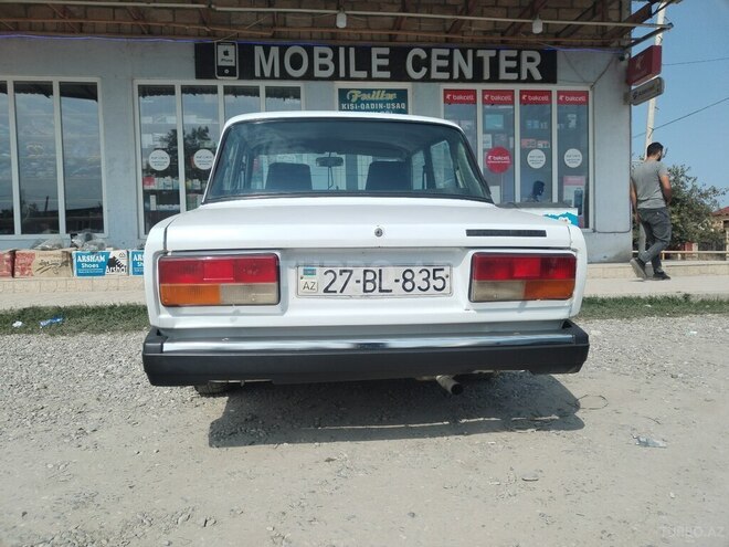 LADA (VAZ) 2107 2006, 42,457 km - 1.6 l - Quba