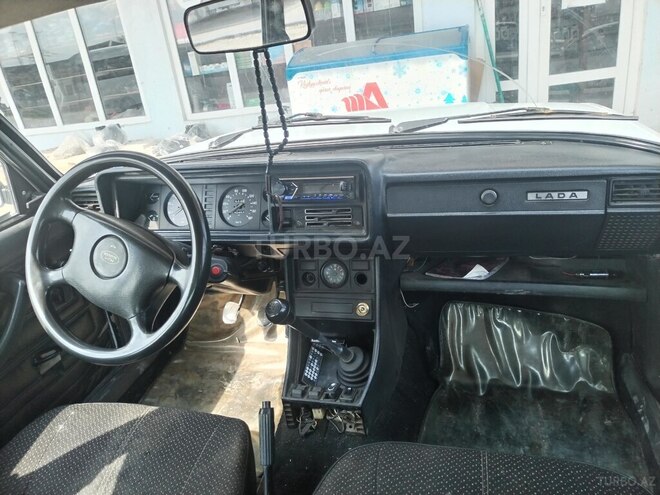 LADA (VAZ) 2107 2006, 42,457 km - 1.6 l - Quba