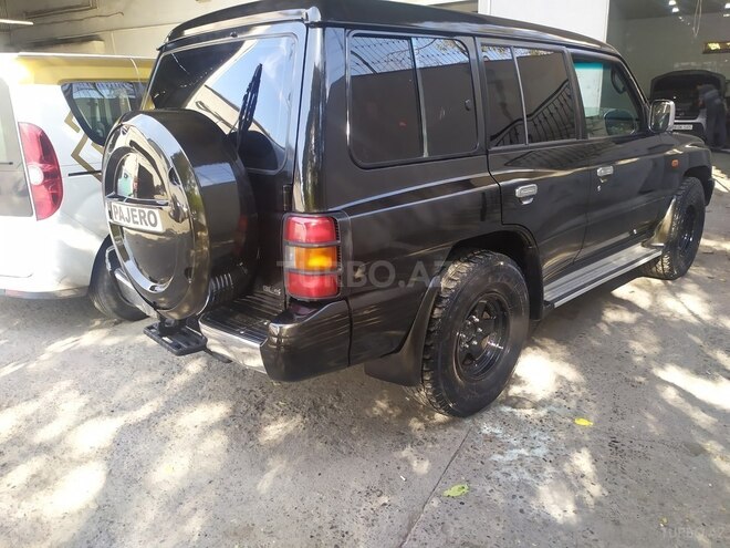 Mitsubishi Pajero 1998, 350,000 km - 3.0 l - Bakı