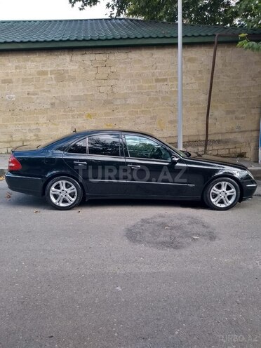 Mercedes E 220 2006, 259,000 km - 2.2 l - Bakı