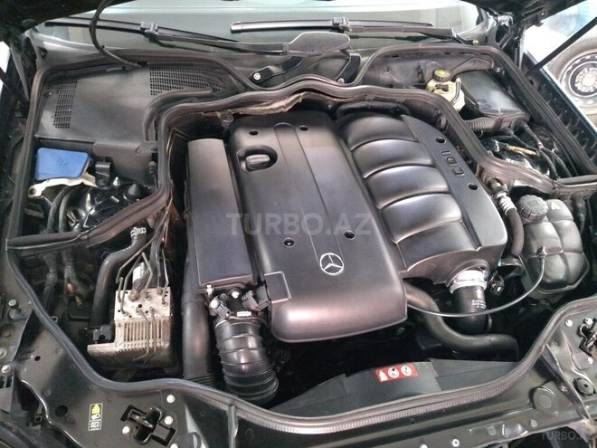 Mercedes E 220 2006, 259,000 km - 2.2 l - Bakı
