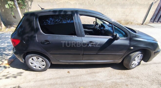 Peugeot 307 2004, 302,388 km - 1.6 л - Bakı