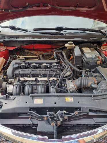 Mazda 3 2006, 252,000 km - 1.6 l - Gəncə