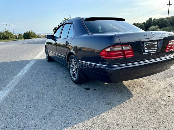 Mercedes E 320 1997, 215,000 km - 3.2 l - Bakı