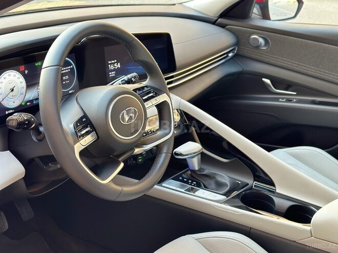 Hyundai Elantra 2022, 4,900 km - 1.6 l - Bakı