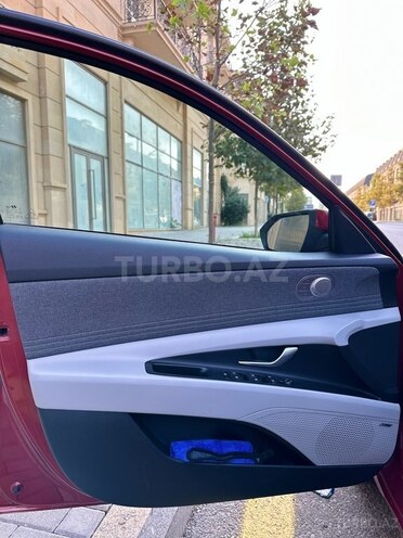 Hyundai Elantra 2022, 4,900 km - 1.6 l - Bakı