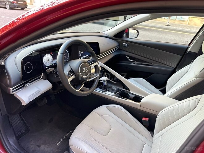 Hyundai Elantra 2022, 4,900 km - 1.6 l - Bakı