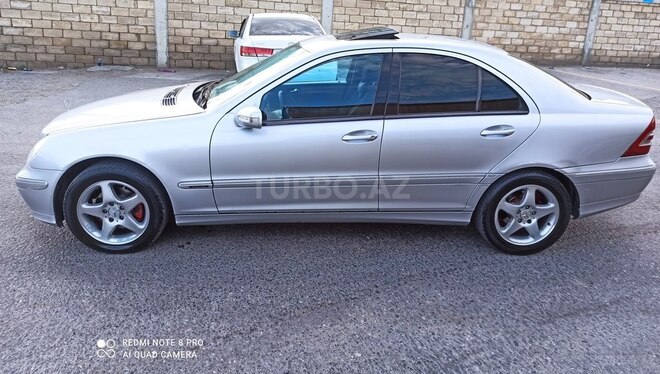 Mercedes C 200 2001, 340,032 km - 2.0 l - Bakı
