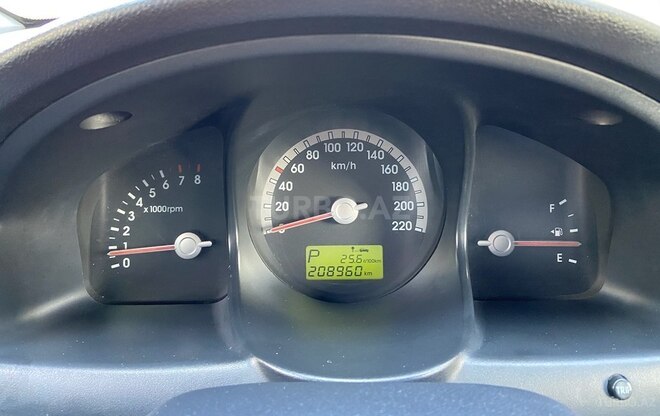 Kia Sportage 2009, 208,000 km - 2.0 л - Bakı