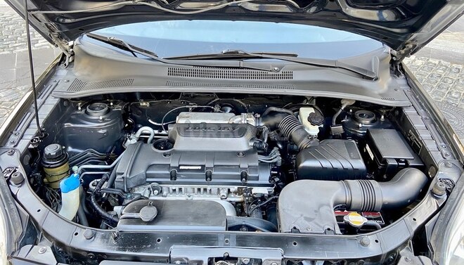 Kia Sportage 2009, 208,000 km - 2.0 л - Bakı