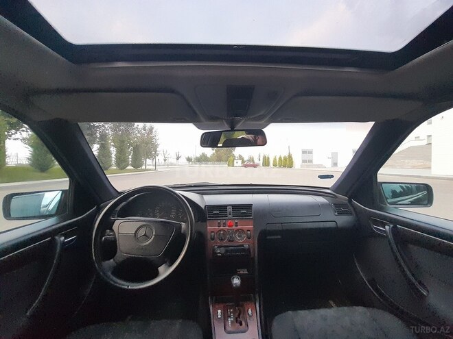Mercedes C 180 1998, 413,000 km - 1.8 l - Tovuz