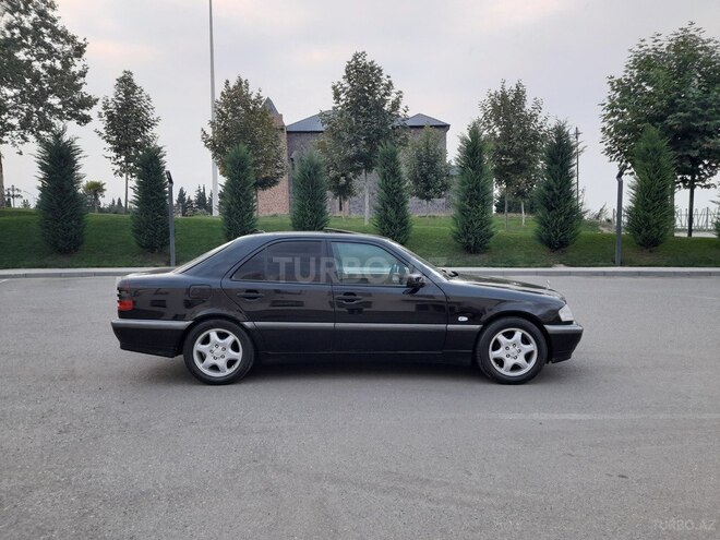 Mercedes C 180 1998, 413,000 km - 1.8 l - Tovuz