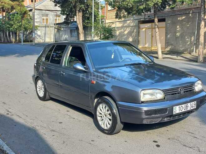 Volkswagen Golf 1993, 250,000 km - 1.6 л - Zaqatala