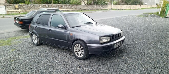 Volkswagen Golf 1993, 250,000 km - 1.6 л - Zaqatala