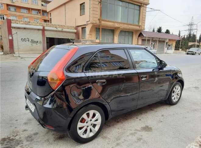 MG 3 2011, 309,300 km - 1.5 л - Sumqayıt