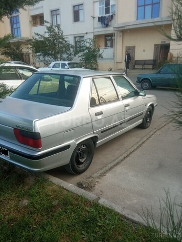 Renault  1998, 213,000 km - 1.4 l - Bakı