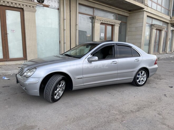 Mercedes C 240 2000, 231,456 km - 2.4 l - Bakı