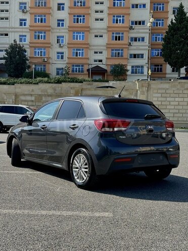 Kia Rio 2017, 107,000 km - 1.0 l - Bakı
