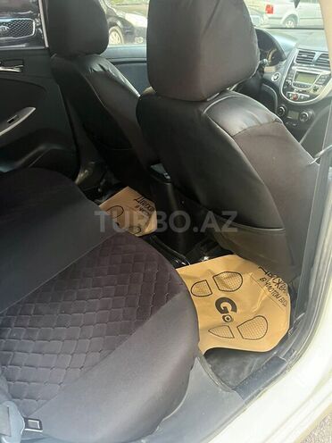 Hyundai Accent 2011, 248,000 km - 1.6 l - Bakı
