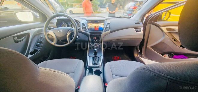 Hyundai Elantra 2015, 4,700 km - 1.8 л - Bakı