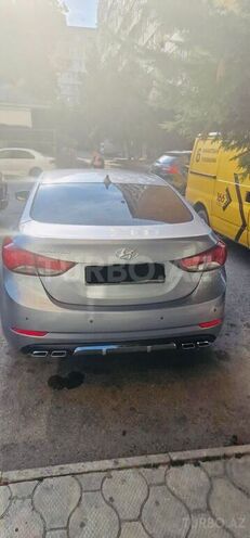 Hyundai Elantra 2015, 4,700 km - 1.8 л - Bakı