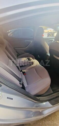 Hyundai Elantra 2015, 4,700 km - 1.8 л - Bakı