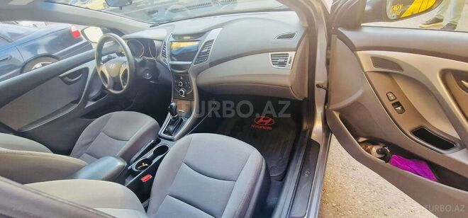 Hyundai Elantra 2015, 4,700 km - 1.8 л - Bakı