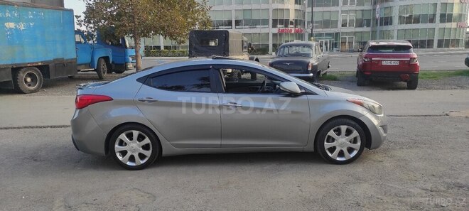 Hyundai Elantra 2011, 225,000 km - 1.8 л - Bakı