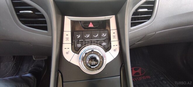 Hyundai Elantra 2011, 225,000 km - 1.8 л - Bakı