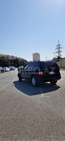 Mercedes ML 320 2002, 302,200 km - 3.2 l - Bakı