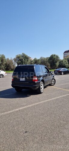 Mercedes ML 320 2002, 302,200 km - 3.2 l - Bakı