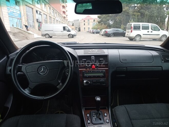 Mercedes C 230 1997, 235,467 km - 2.3 l - Gəncə