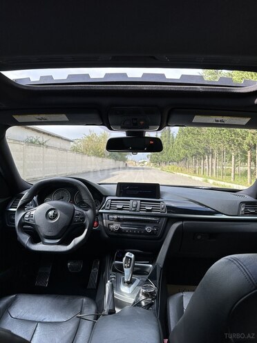 BMW 328 2013, 210,000 km - 2.0 l - Yevlax