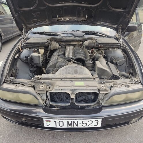BMW 525 1997, 320,000 km - 2.5 l - Sumqayıt