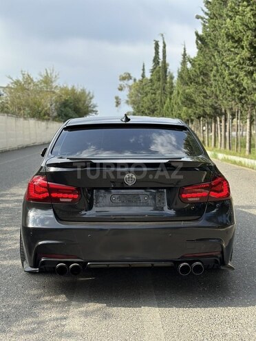 BMW 328 2013, 210,000 km - 2.0 l - Yevlax
