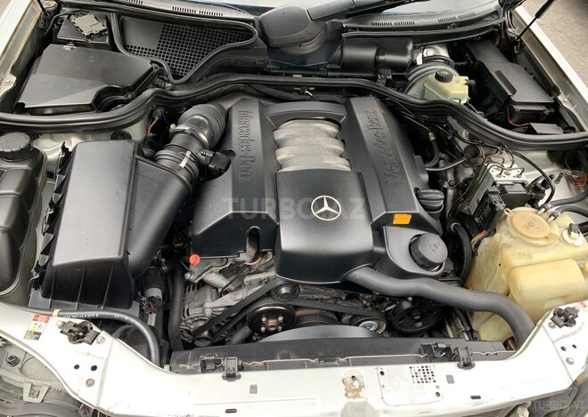 Mercedes E 240 1998, 270,338 km - 2.4 l - Bakı