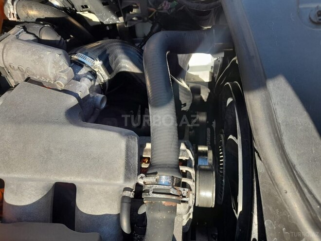 Volkswagen Passat 2004, 296,850 km - 1.8 l - Bakı