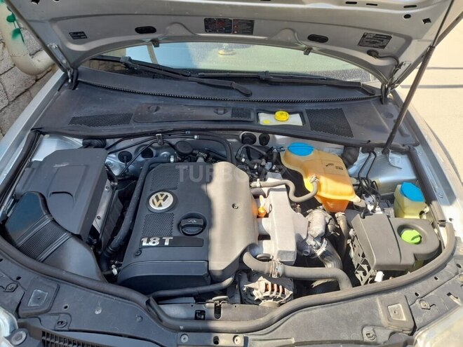 Volkswagen Passat 2004, 296,850 km - 1.8 l - Bakı