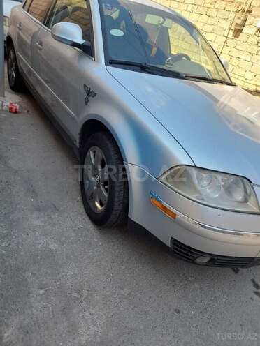 Volkswagen Passat 2004, 296,850 km - 1.8 l - Bakı