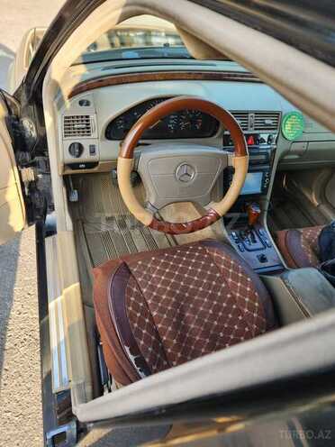 Mercedes C 180 2000, 200,000 km - 1.8 l - Bakı