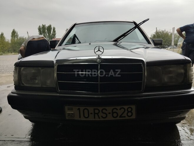 Mercedes 190 1991, 326,000 km - 2.0 л - Sabirabad