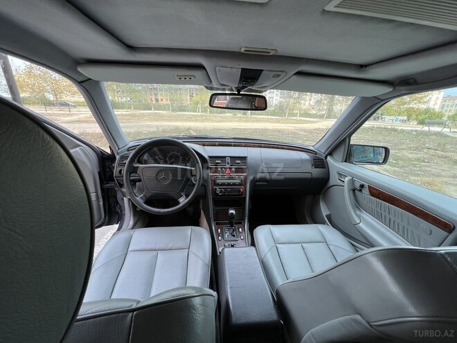 Mercedes C 230 1997, 282,056 km - 2.3 l - Bakı
