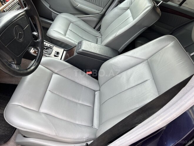 Mercedes C 230 1997, 282,056 km - 2.3 l - Bakı