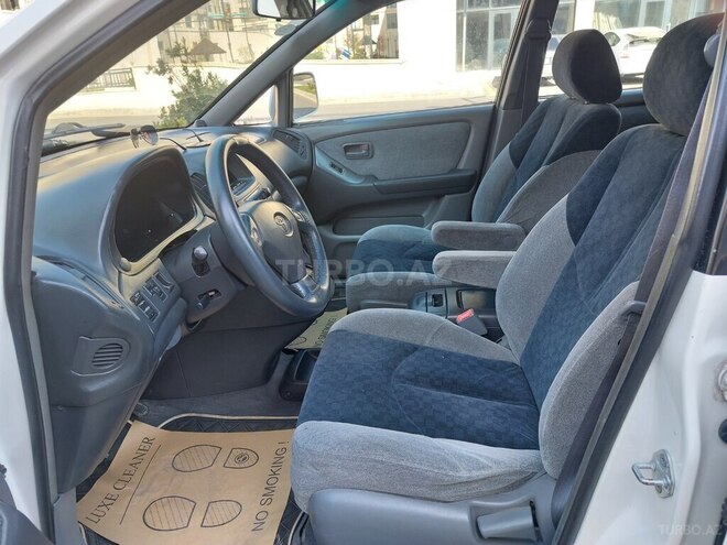 Toyota Harrier 2001, 264,757 km - 2.2 l - Sumqayıt