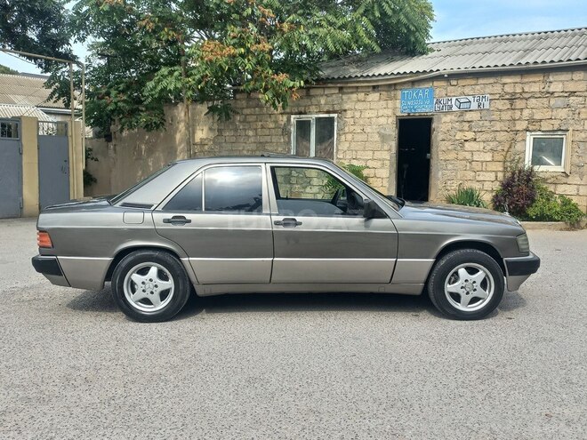 Mercedes 190 1993, 442,000 km - 2.0 l - Bakı