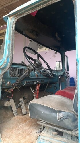 ZIL 130 1991, 1,234,560 km - 4.5 л - Salyan