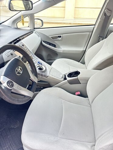 Toyota Prius 2013, 182,000 km - 1.8 l - Bakı