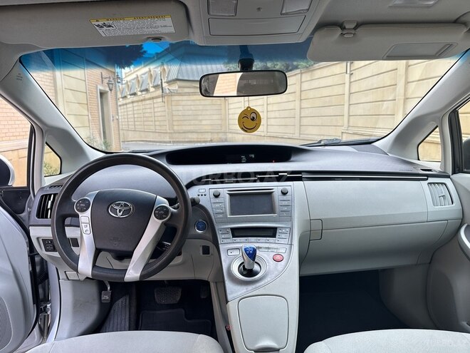 Toyota Prius 2013, 182,000 km - 1.8 l - Bakı