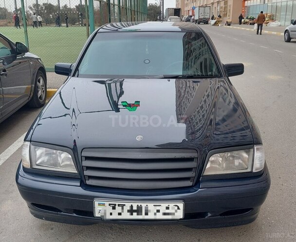 Mercedes C 200 1998, 245,000 km - 2.0 l - Bakı